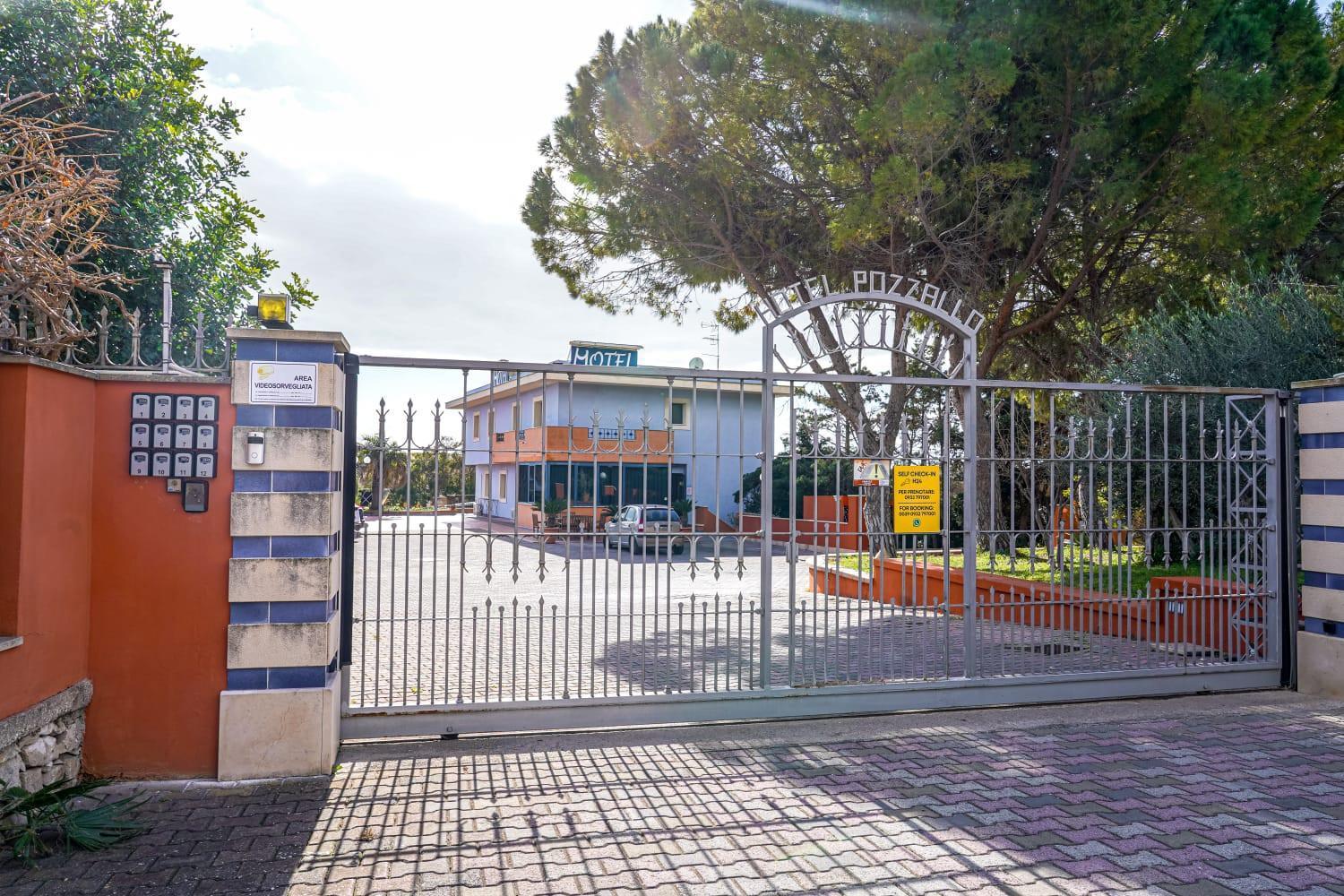 Motel - Hotel Nautico Pozzallo Kültér fotó